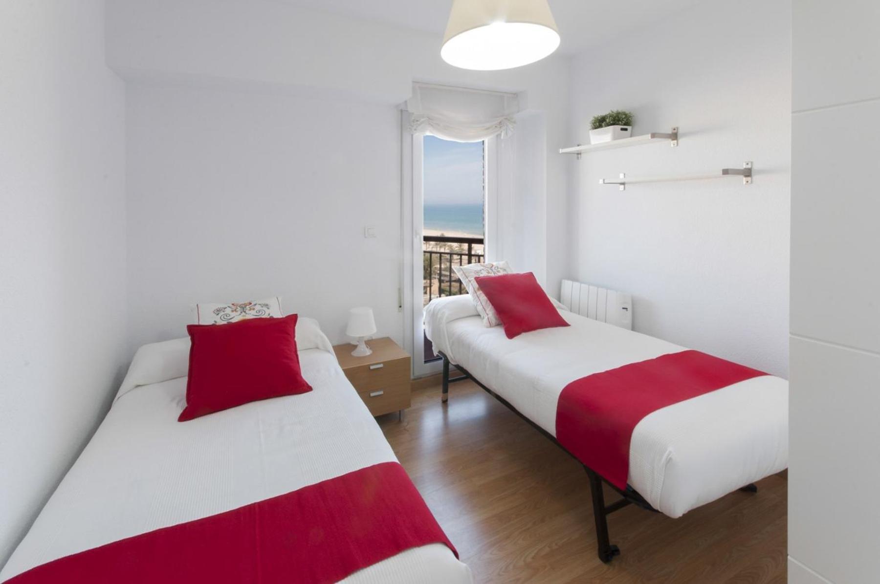 Ag Presidente Apartment Playa de Gandia Exterior photo